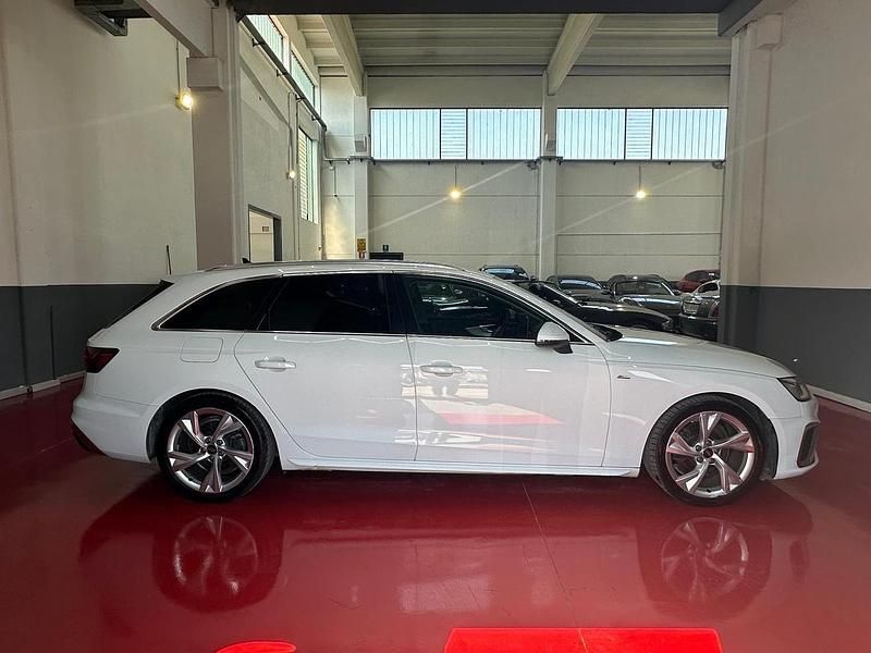 Usata Audi A4 S-Line 163 CV (119 kW) 2022 Bianco Station wagon