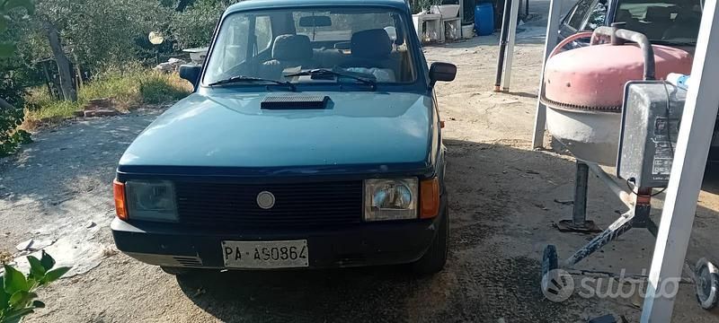 Usata Fiat 127 45 CV (33 kW) 1982 Blu Utilitaria