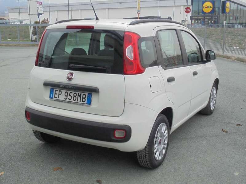 Usata Fiat Panda Easy 75 CV (55 kW) 2012 Bianco Utilitaria