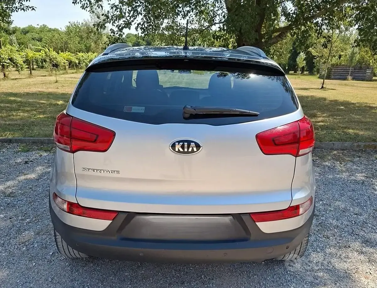Usata Kia Sportage 135 CV (99 kW) 2015 Grigio SUV