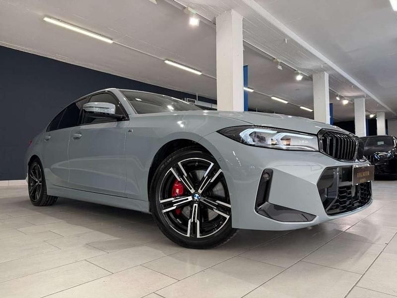 Usata BMW 320 M Sport 190 CV (139 kW) 2025 Grigio Berlina