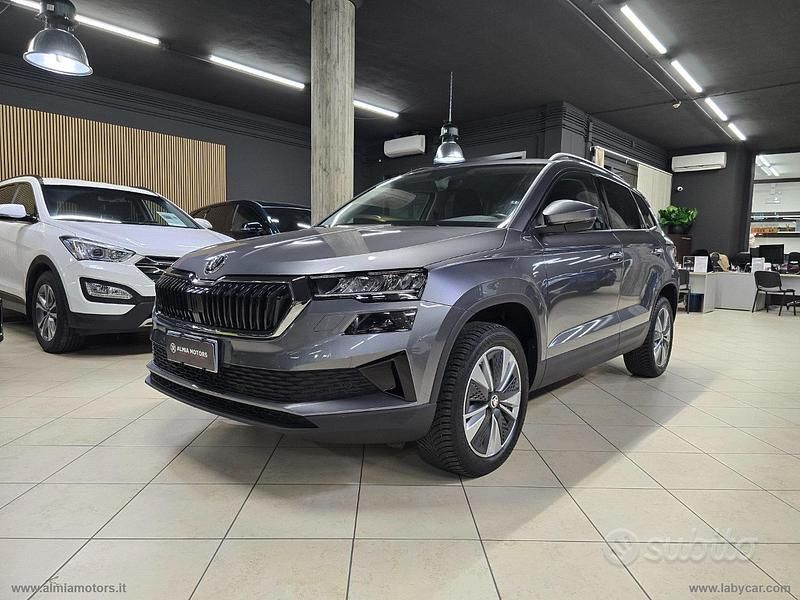 Usata Skoda Karoq 115 CV (84 kW) 2024 Grigio SUV