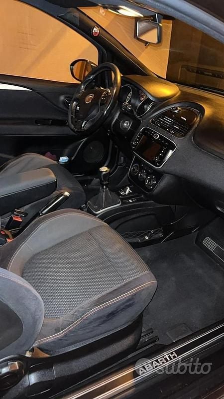Usata Abarth Punto Evo 2011 Nero Utilitaria