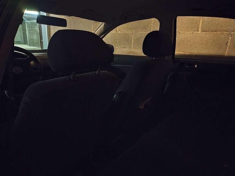 Usata VW Passat 125 CV (91 kW) 1997 Blu/azzurro Berlina