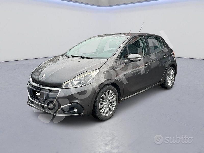 Usata Peugeot 208 81 CV (59 kW) 2018 Grigio Utilitaria