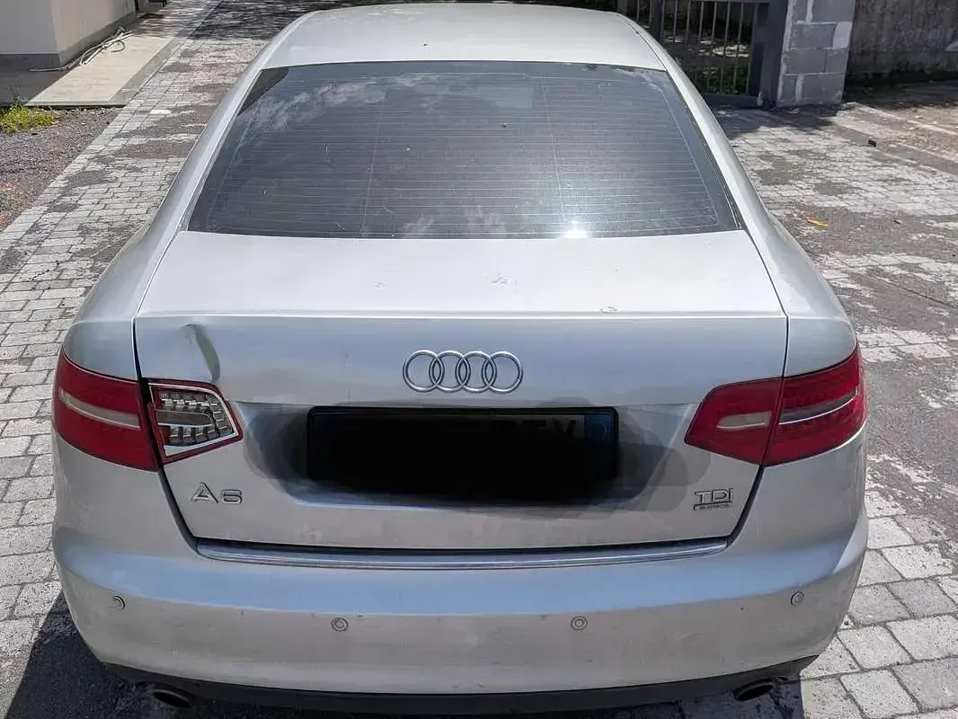 Usata Audi A6 190 CV (139 kW) 2010 Argento Berlina