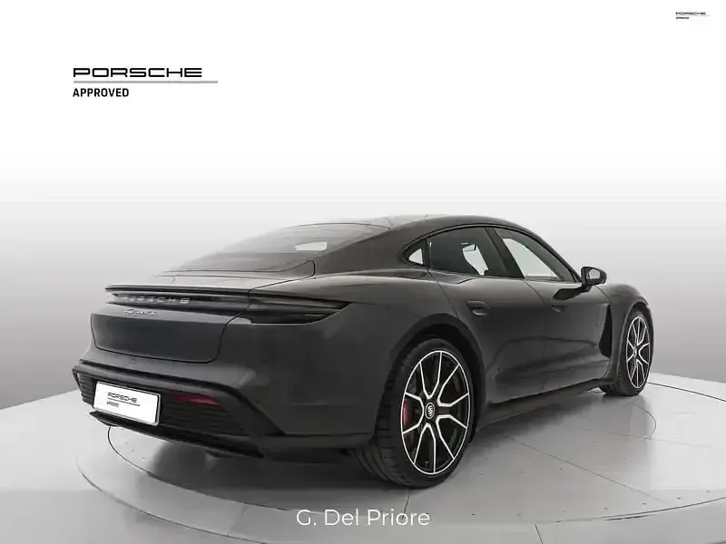 Usata Porsche Taycan 4S 389 kW (530 CV) 2022 Grigio Berlina