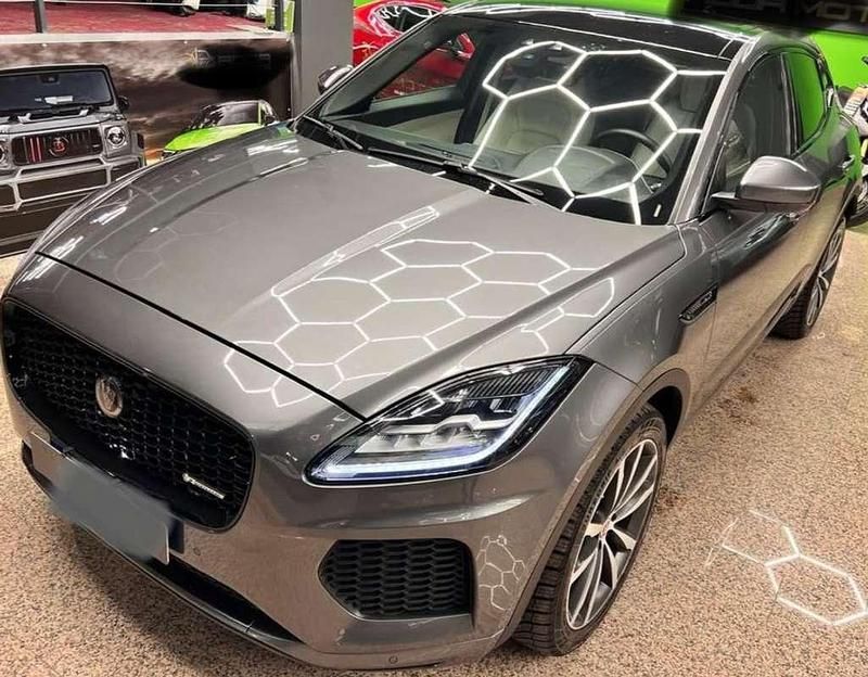 Usata Jaguar E-Pace R-Dynamic 180 CV (132 kW) 2019 Grigio SUV