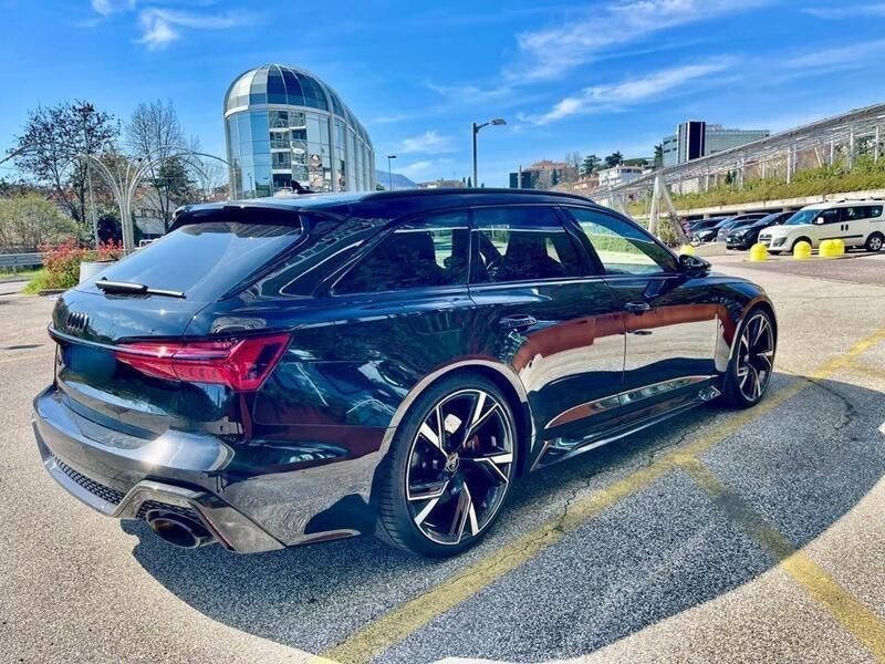 Usata Audi RS6 599 CV (440 kW) 2021 Nero Station wagon