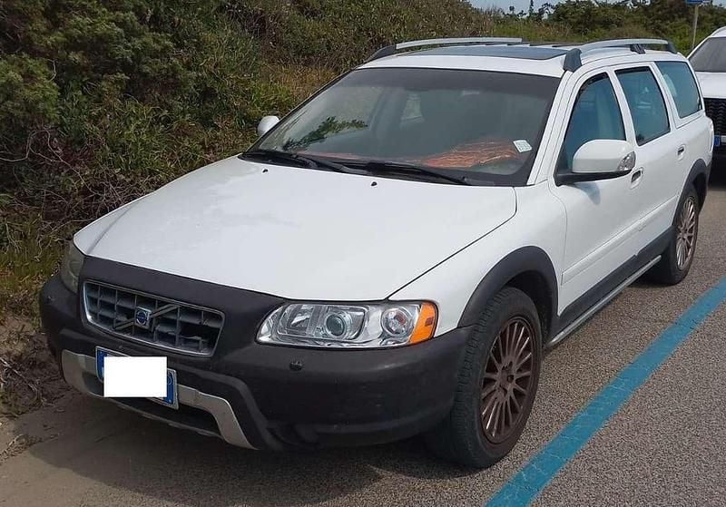 Usata Volvo XC70 Summum 185 CV (136 kW) 2006 Bianco Station wagon