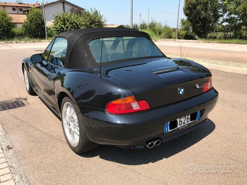 Usata BMW Z3 Efficient Dynamics 193 CV (141 kW) 2000 Nero Cabrio