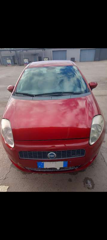 Usato 2006 Fiat Grande Punto 1.2 Diesel 90 CV (3.000 €)