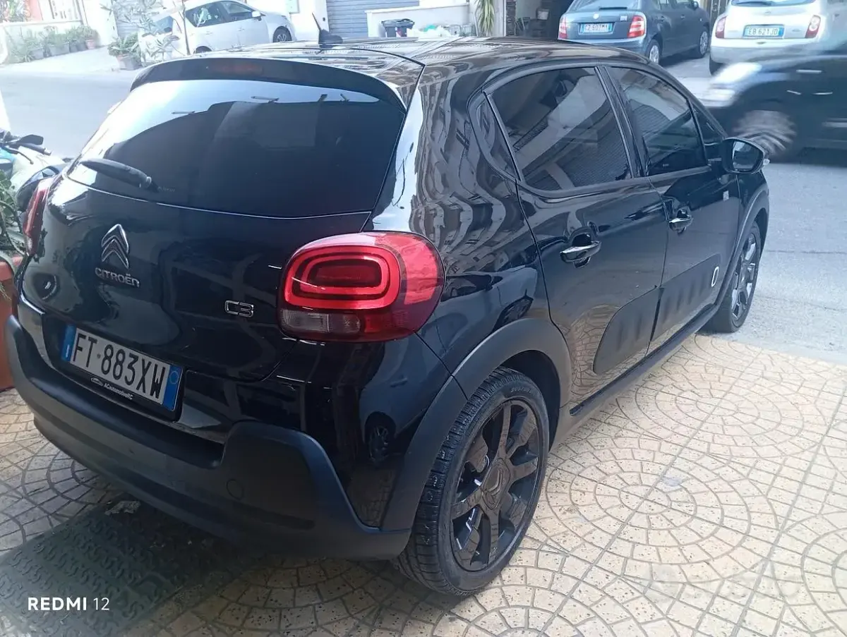 Usata Citroën C3 Shine 99 CV (72 kW) 2017 Nero Berlina