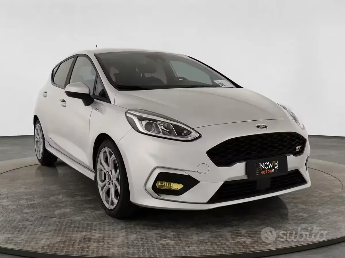 Usata Ford Fiesta ST-Line 95 CV (69 kW) 2021 Grigio Utilitaria