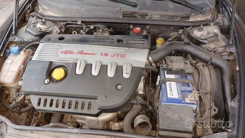 Usata Alfa Romeo 147 120 CV (88 kW) 2009 Utilitaria