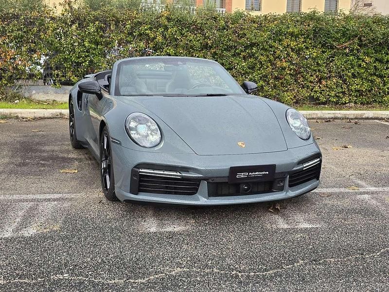 Usata Porsche 992 650 CV (478 kW) 2020 Grigio Cabrio