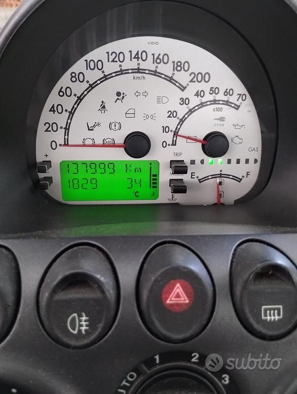 Grigio Usata 2006 Fiat Multipla Dynamic Monovolume | 2900 € (Buon prezzo) - Immagine 1/4