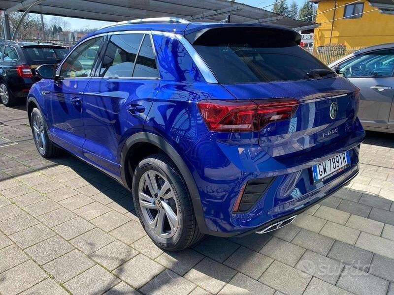 Nuova VW T-Roc R-line 150 CV (110 kW) 2025 Blu/azzurro SUV