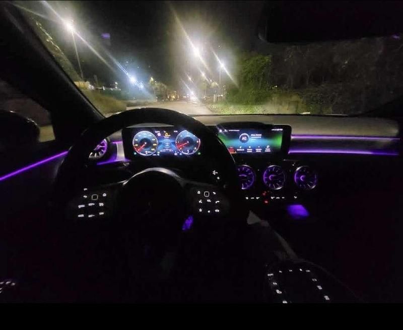 Usata Mercedes A180 Premium 116 CV (85 kW) 2020 Berlina