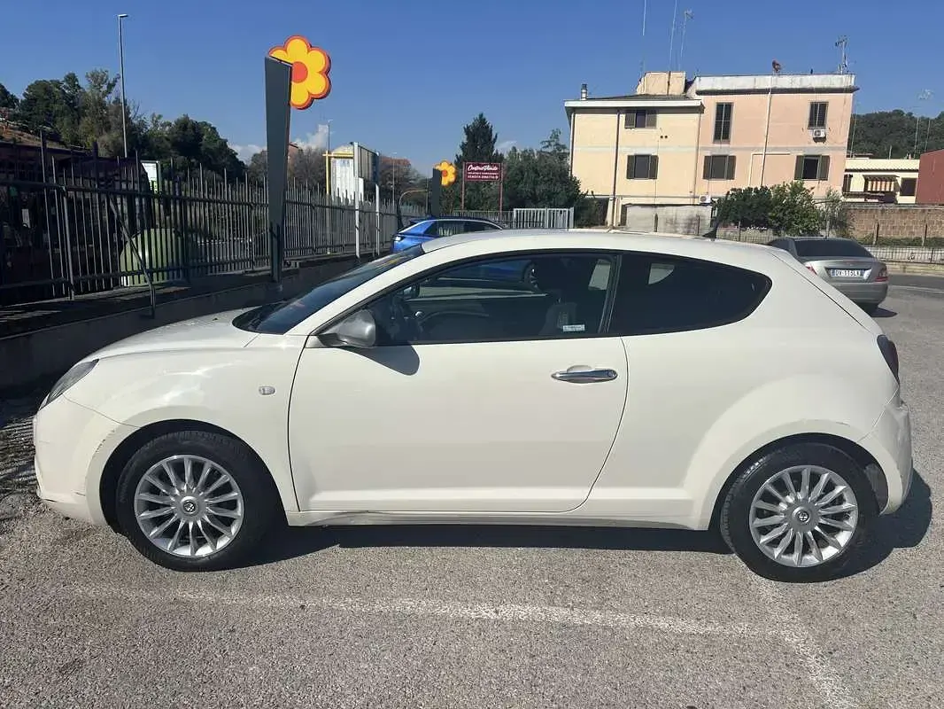 Usata Alfa Romeo MiTo Progression 106 CV (77 kW) 2016 Utilitaria