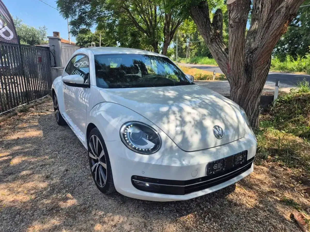 Usata VW Beetle 102 CV (75 kW) 2013 Bianco Utilitaria