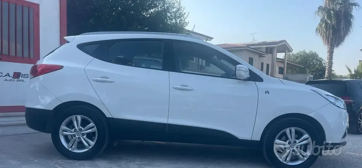 Usata Hyundai ix35 Comfort 116 CV (85 kW) 2013 Bianco SUV