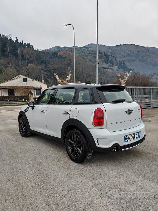 Usata Mini Cooper SD Countryman 142 CV (104 kW) 2012 Bianco SUV
