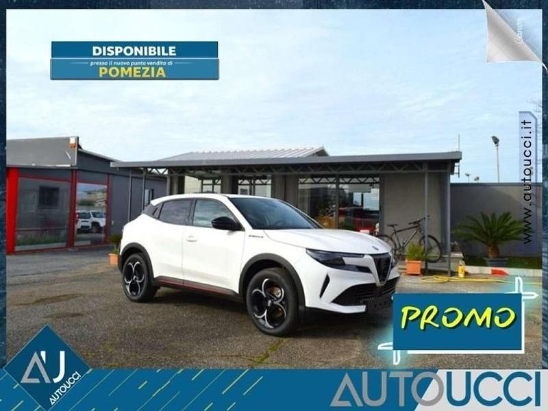 Nuova Alfa Romeo Junior Edizione Speciale 145 CV (106 kW) 2025 Bianco SUV