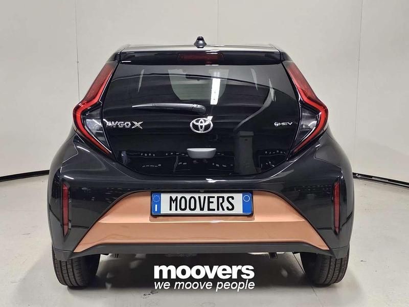 Nuova Toyota Aygo X 92 CV (67 kW) 2026 Cinnamon bronze SUV