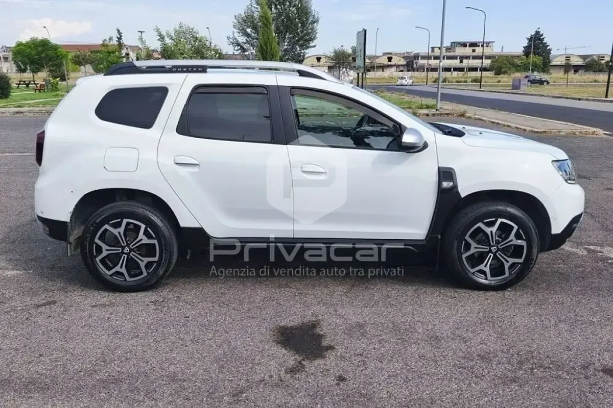 Usata Dacia Duster Prestige 114 CV (83 kW) 2019 Bianco SUV