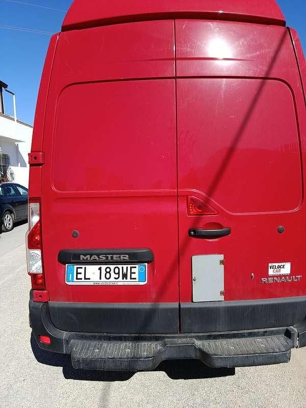 Usata Renault Master 145 CV (106 kW) 2012 Furgone