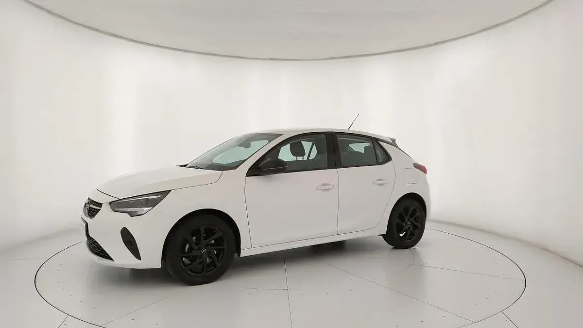 Usata Opel Corsa Design & Tech 75 CV (55 kW) 2023 Bianco Utilitaria