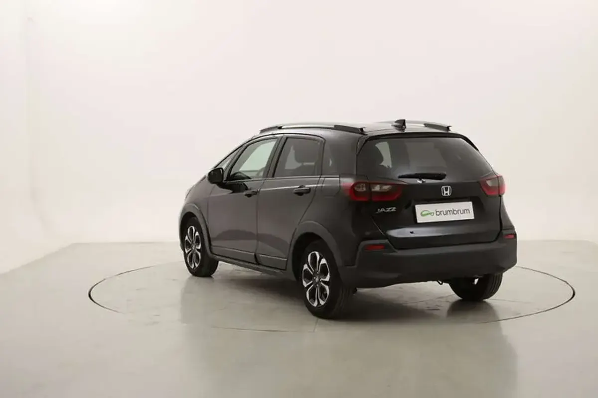 Usata Honda Jazz Executive 109 CV (80 kW) 2022 Nero Utilitaria