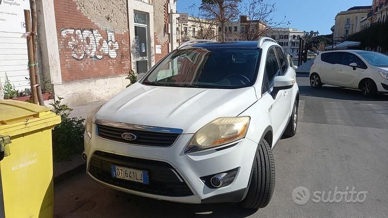 Usata Ford Kuga 136 CV (100 kW) 2008 Bianco SUV