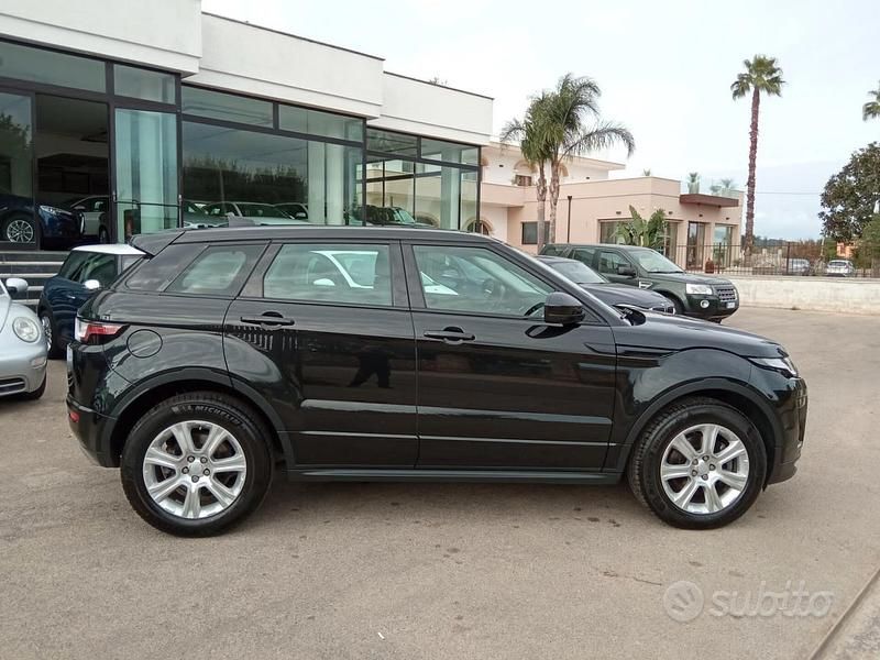 Usata Land Rover Range Rover evoque SE Dynamic 150 CV (110 kW) 2017 Nero SUV