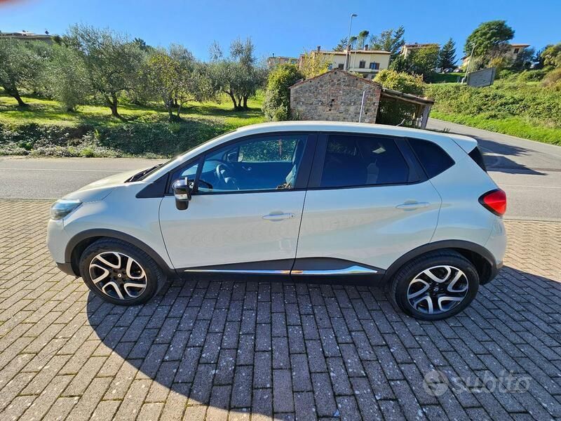 Usata Renault Captur 90 CV (66 kW) 2016 Bianco SUV