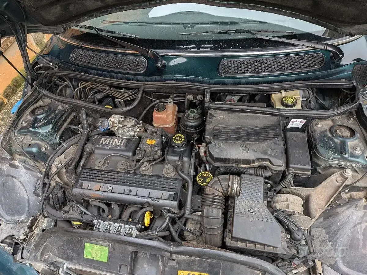 Usata Mini Cooper 116 CV (85 kW) 2005 Utilitaria