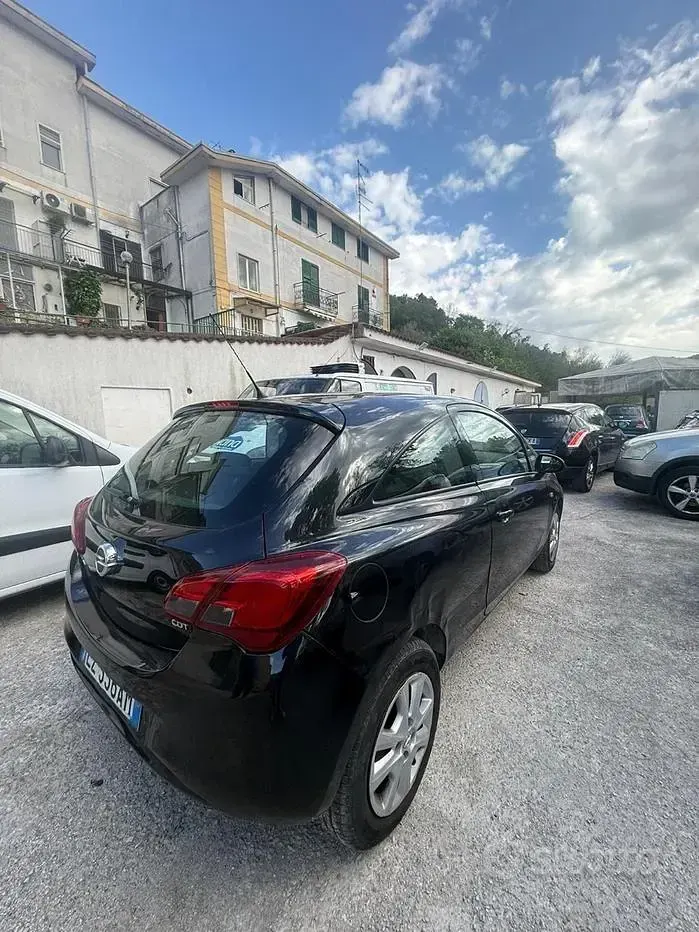 Usata Opel Corsa 95 CV (69 kW) 2015 Nero Utilitaria