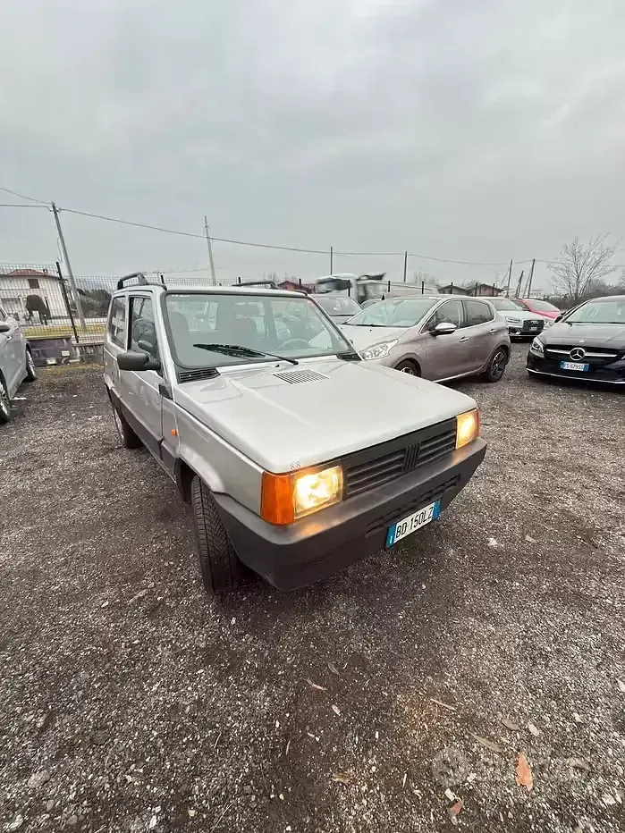 Usata Fiat Panda 39 CV (28 kW) 1999 Grigio Berlina