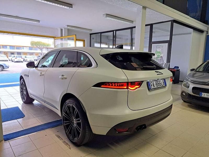 Usata Jaguar F-Pace R-Sport 179 CV (131 kW) 2017 Bianco SUV