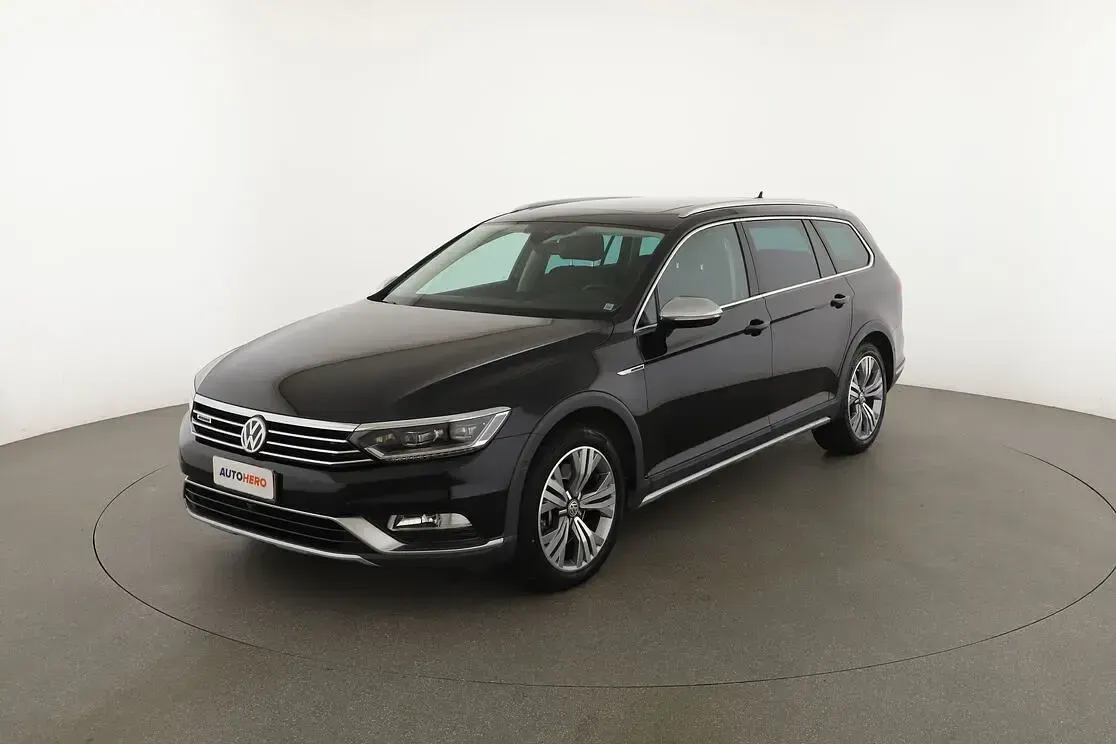 Usata VW Passat Alltrack 240 CV (176 kW) 2016 Nero Station wagon