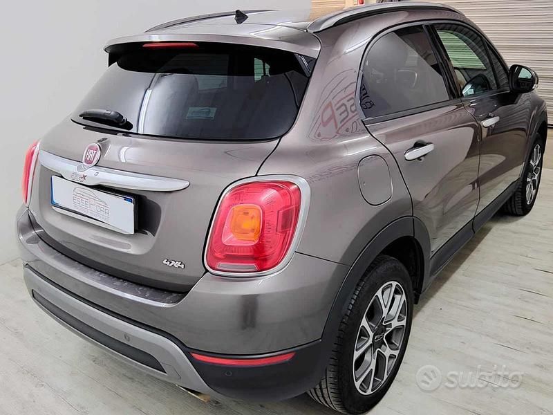 Usata Fiat 500X Cross Plus 140 CV (102 kW) 2016 Grigio SUV