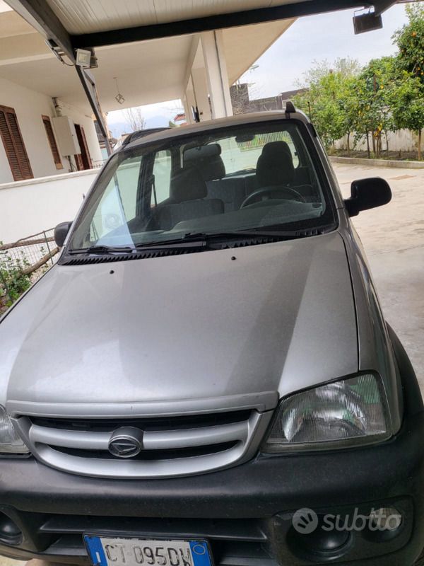 Usata Daihatsu Terios 86 CV (63 kW) 2005 Grigio SUV