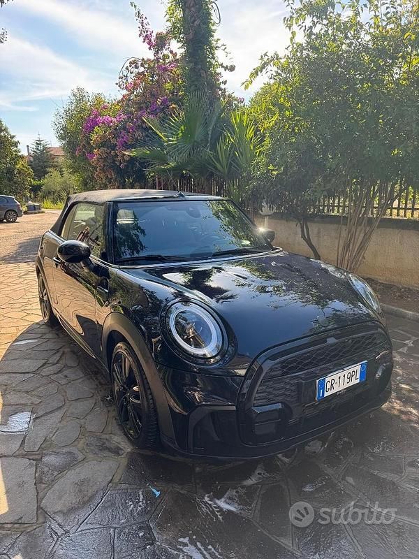 Blu Usata 2024 Mini John Cooper Works Cabriolet Cabrio | 35.000 € - Immagine 1/4