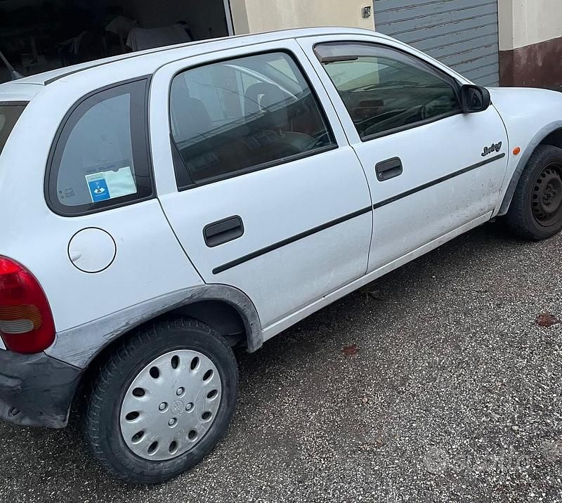 Usata Opel Corsa 1994 Bianco Utilitaria