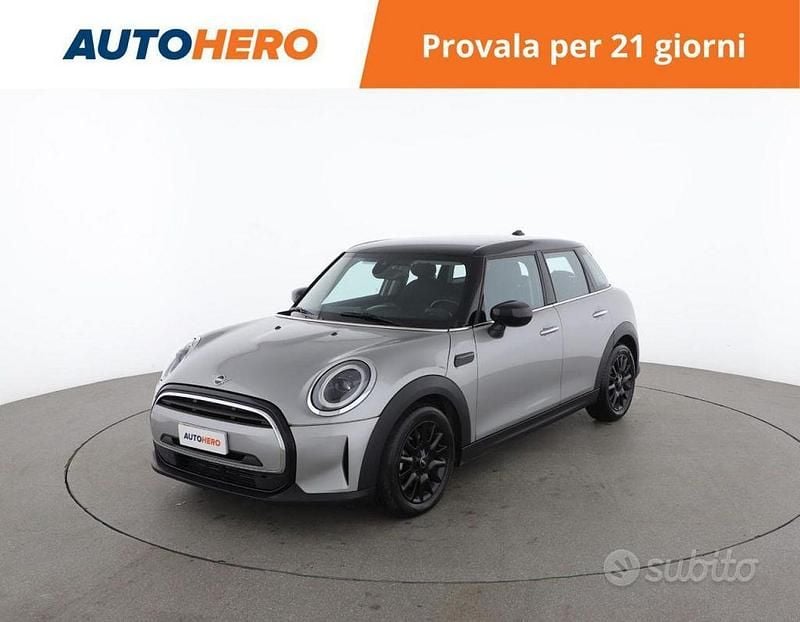 Usata Mini Cooper Essential 136 CV (100 kW) 2023 Grigio Utilitaria