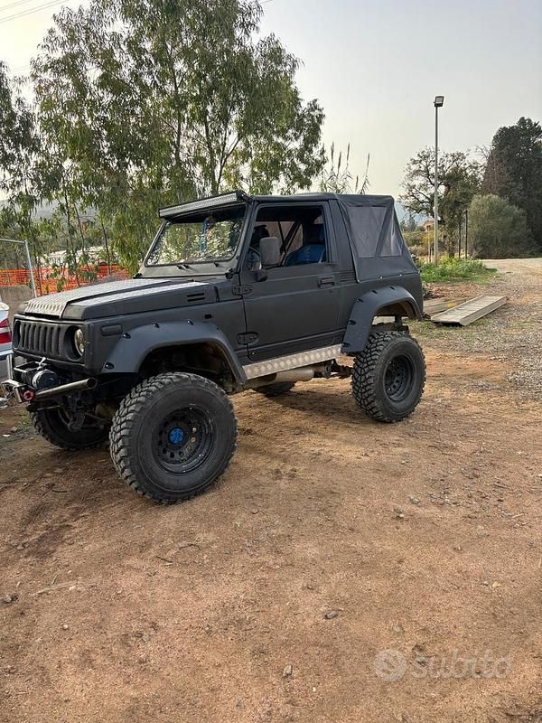 Usata Suzuki Samurai 1990 Nero SUV