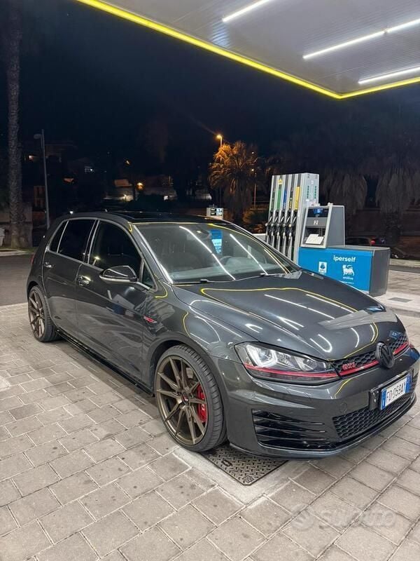 Usata 2016 VW Golf VII GTI Due volumi | 18.000 € (Ottimo prezzo) - Immagine 1/4