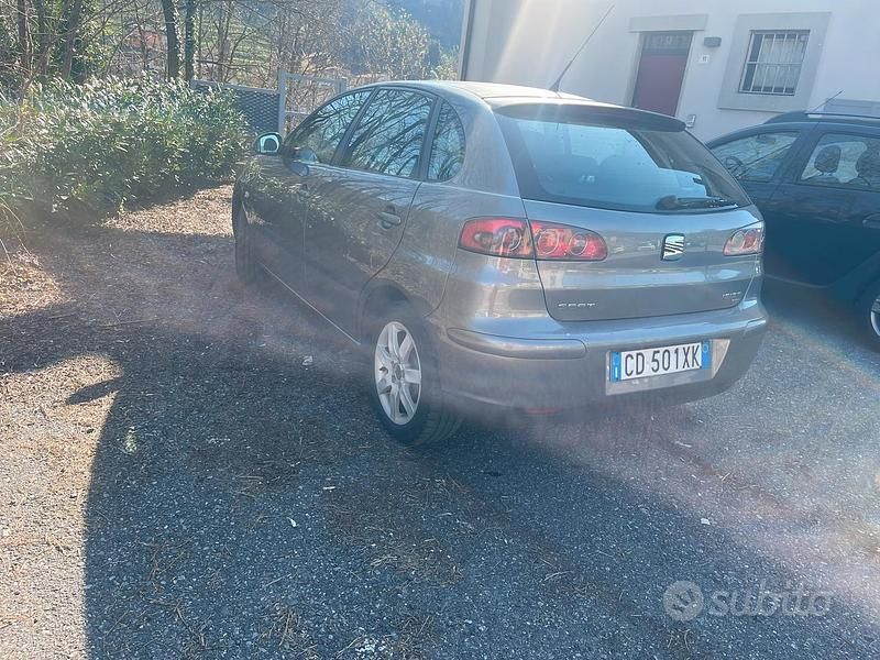 Usata Seat Ibiza 75 CV (55 kW) 2005 Utilitaria