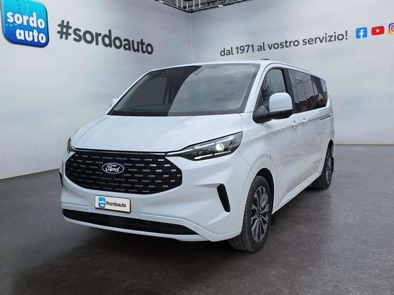 Nuova Ford Tourneo Titanium 170 CV (125 kW) 2026 Bianco Monovolume